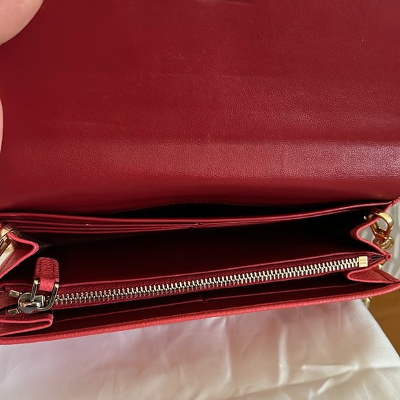 Authentic 💯 Bvlgari Pink Wallet - Picture 7 of 8